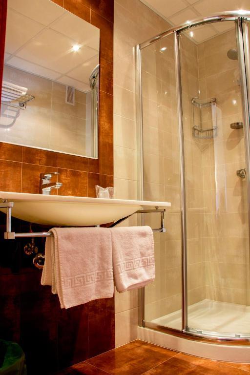 Hotel Mabu Ourense Ruang foto